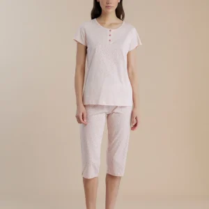 Rif.9206 Pigiama donna in cotone con top collo tre bottoni e pantalone pescatore articolo little flower conformato